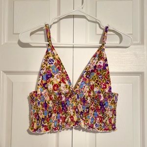 SHEIN Crop Top SZ M